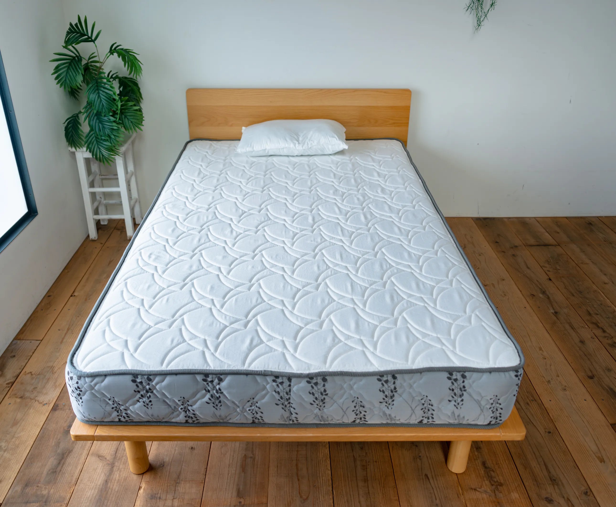 プラチナスリープ マットレス（足利銘仙柄デザイン）